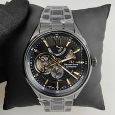 Orient Star analog automatic Stainless steel strap RK-AV0129B