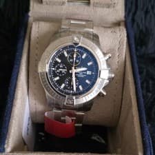 New Unworn 2026 BREITLING Avenger Chronograph Date Stainless Steel Men's Watch