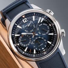 Jaeger-LeCoultre 42mm Steel Blue Dial Steel Bezel Blue Rubber Strap Q9088180