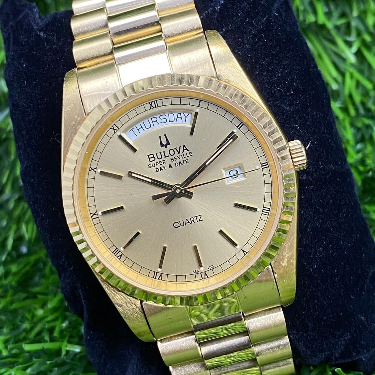 Rare Bulova President Super Seville Day Date Quartz Gold Baton Index Vintage 80s