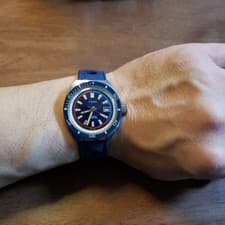 Vintage TIMEX 1970s Diver's Watch Water Resistant 25M Classic Style Pepsi-colore
