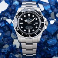 Rolex Sea-Dweller Deepsea 136660 44mm Black Dial Oystersteel Cal. 3235 Box/Card