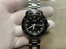 Sinn 104STSA Pilot Watch Black Dial Stainless Steel Automatic Bracelet