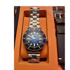 Spinnaker Spence 300m Diver Blue Dial Steel Bracelet Watch Box Papers