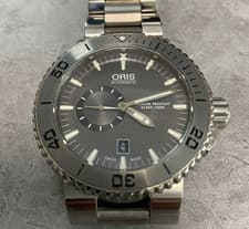 Oris Aquis 7664 Small Second Date Titanium Automatic Men's Watch from JP