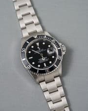 2001 ROLEX SUBMARINER DATE 16610 Stainless Steel 40mm BLACK Dial Watch Only