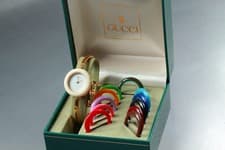 Vintage Gucci Change Bezel 11/12.2 12 Colors Women's Watch 26mm 7J 1506199