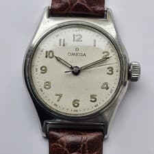 Vintage Omega Medicus Hand-Winding Men's Wristwatch Cal 23.4 SC WWII-ERA
