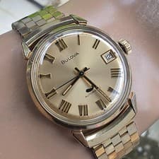 Vintage BULOVA men's automatic watch Date 11AOACD Roman numerals swiss 1971