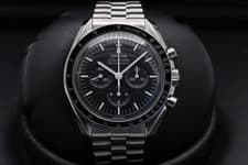 Omega Speedmaster Hesalite 310.30.42.50.01.001