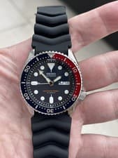 Absolutely Beautiful UNUSED Seiko Pepsi SKX009J  Divers Watch , Box ,Papers Tag