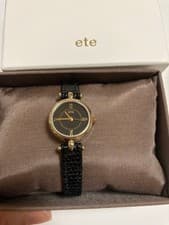 ete bijoux Diamond Circle Face Watch Timepiece for Women Elegant Wristwatch