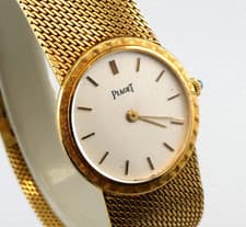 Piaget UNISEX  18k Gold Watch & Gold Mesh Milanese Integrated Bracelet 924 B11