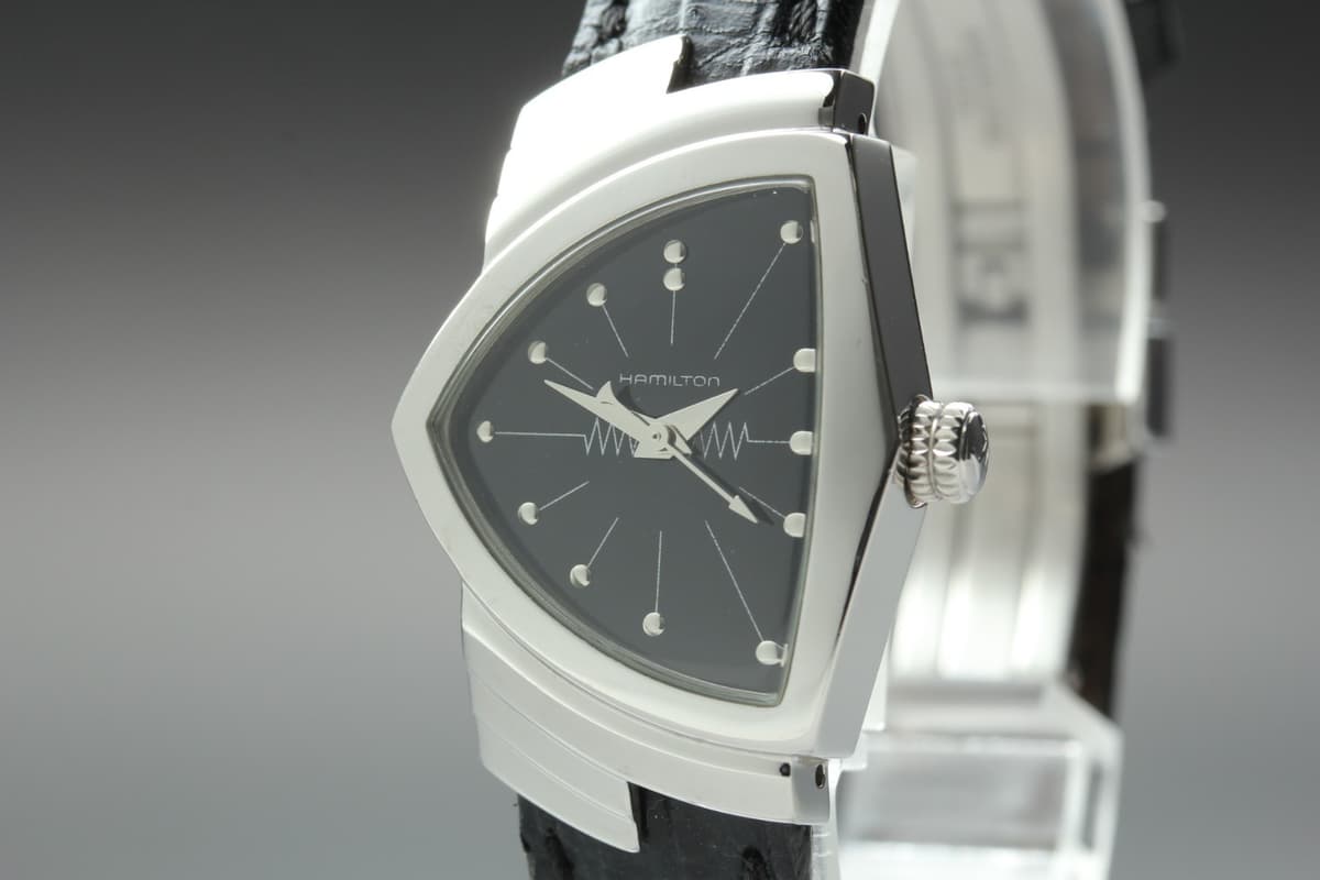 [NEAR MINT] Hamilton Ventura H242112 Black Dial 24mm Qz Womens Watch From JAPAN