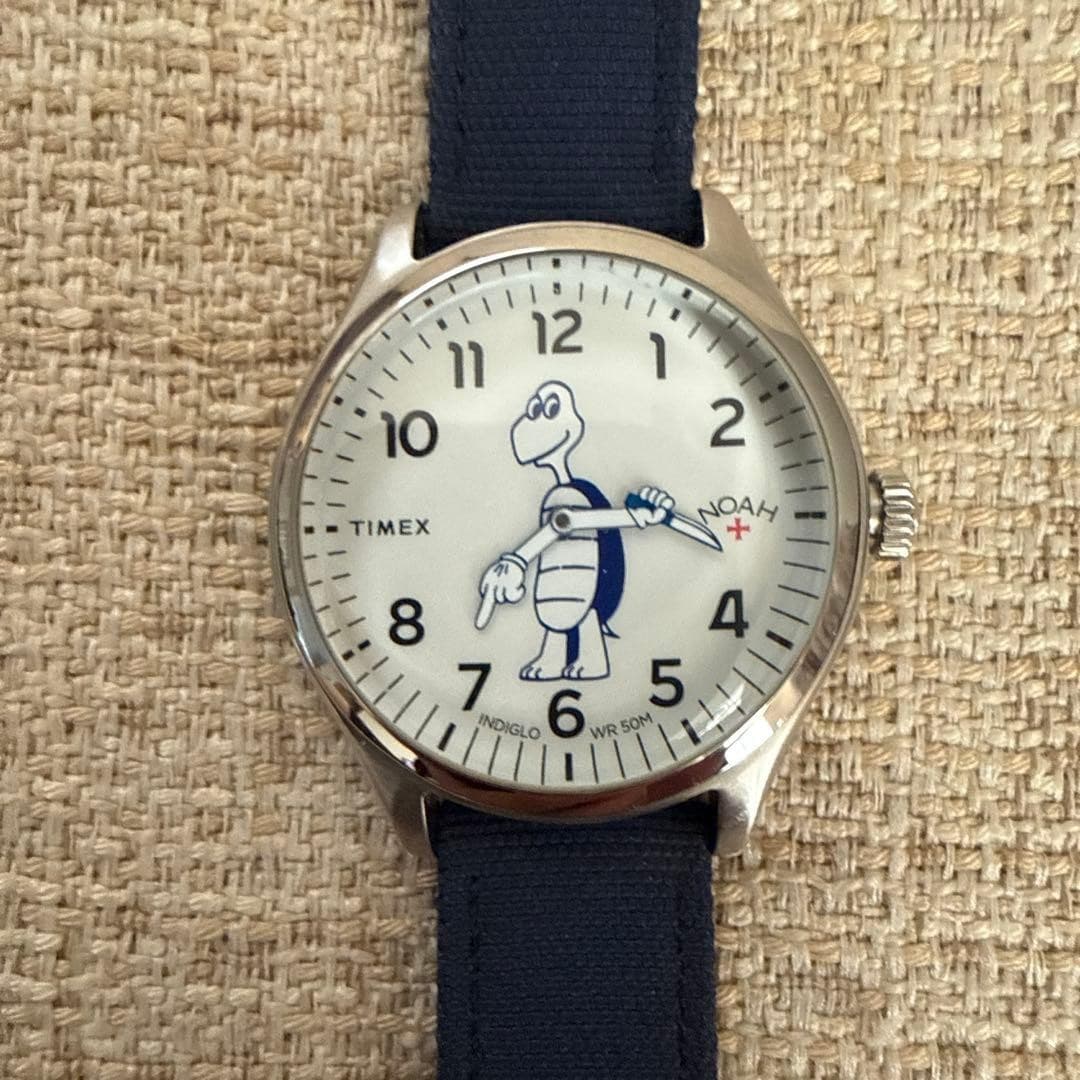 NOAH TIMEX Watch Turtle Character White/Navy Nylon Band Used