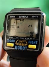 VINTAG CASIO GAME GR-3 MOON FIGHT ROBOT WATCH JAPAN 1984