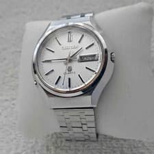 Citizen Quartz Vintage Wristwatch Stainless Steel Mens 38mm Classic Era