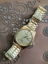 SEIKO Silver Wave Mens Watch Timepiece Gold Tone Vintage Authentic