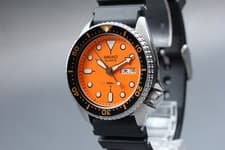 Vintage [Exc+5] Seiko 7548-700C Orange Dial Diver's Men's Quartz From JAPAN