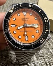 Vintage SEIKO 7548-700C Orange Dial Men's Watch Quartz 42mm Made in Japan