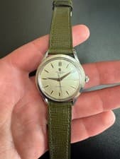 Vintage Universal Geneve Automatic Mens Watch