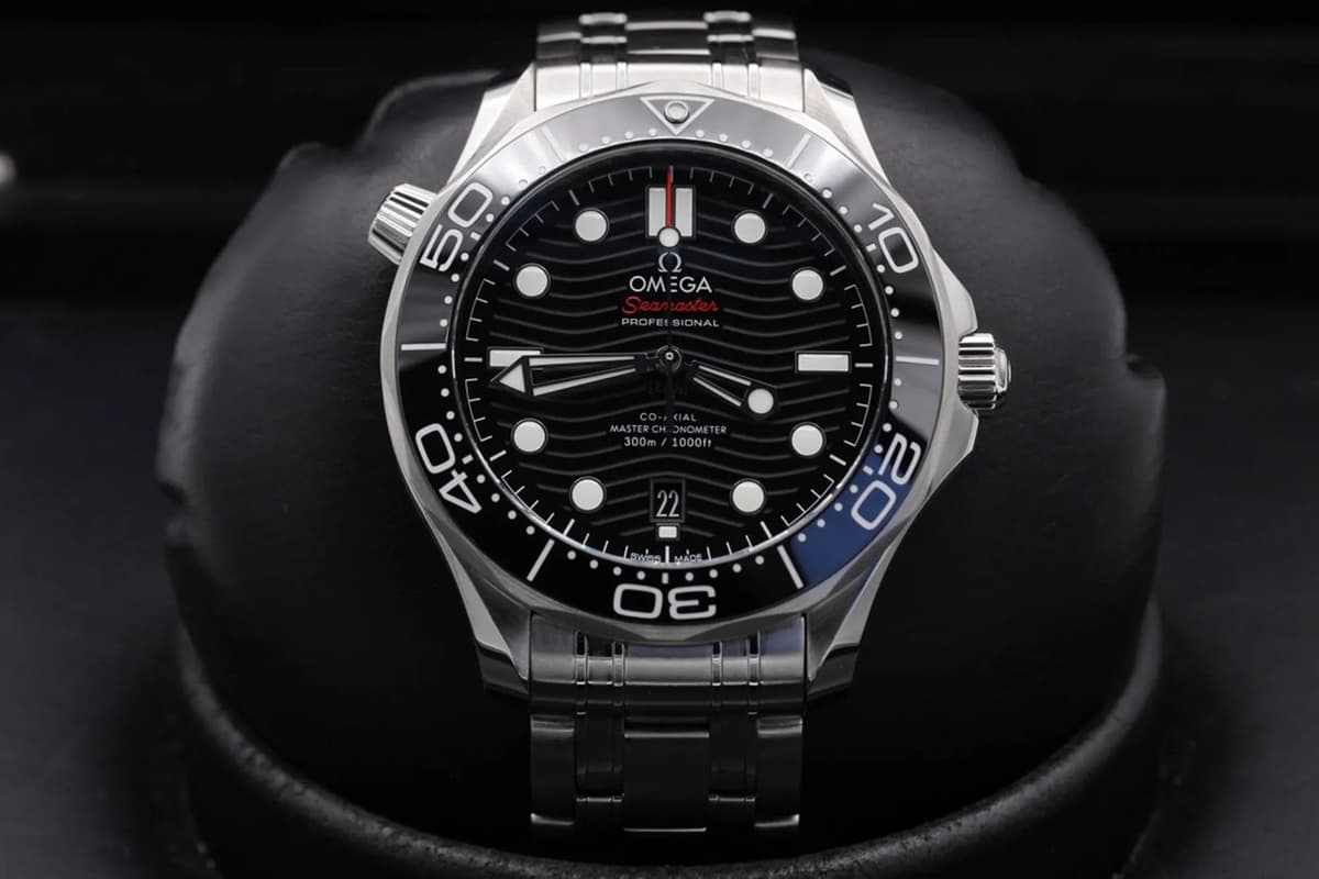 Omega Seamaster 300M 210.30.42.20.01.001