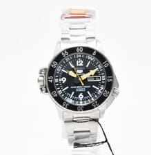 [Unused] Seiko 5 Sports 7S36-01E0 SKZ211JC Land Shark Atlas 2005 Men's Watch JPN