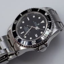 Rolex Sea Dweller 4000ft 40 mm Steel Black Automatic Watch 16600 W Series 1995