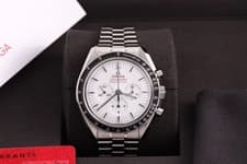 OMEGA Speedmaster Moonwatch White Steel Box/Papers/Card 310.30.42.50.04.001