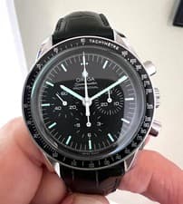 OMEGA Speedmaster 311.33.42.30.01.001 Mens Moon Watch. Full Set.