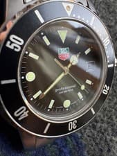 TAG Heuer Professional Vintage Quartz Watch