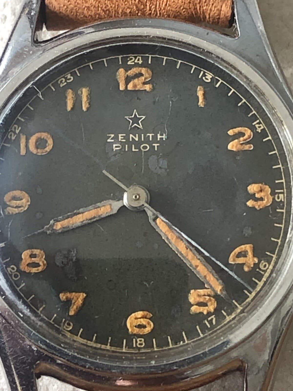 Vintage Zenith Pilot Military Watch 8637275