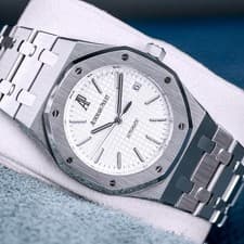 Audemars Piguet Royal Oak 15300ST White Dial 39mm 2007 Box & Papers