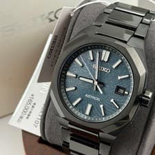 Seiko Astron 7B72-0AN0 SBXY107 Limited Edition Date Solar Mens Watch Auth Works