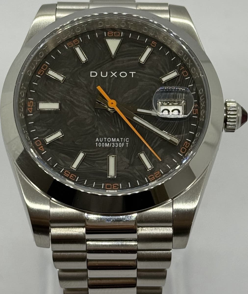 Duxot Vezeto Automatic Stainless Steel Black Dial 100m Date Indicator Watch