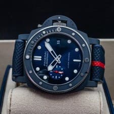 Panerai Submersible Luna Rossa PAM01466 44mm Ti-Ceramitech Blue Box Papers 2024