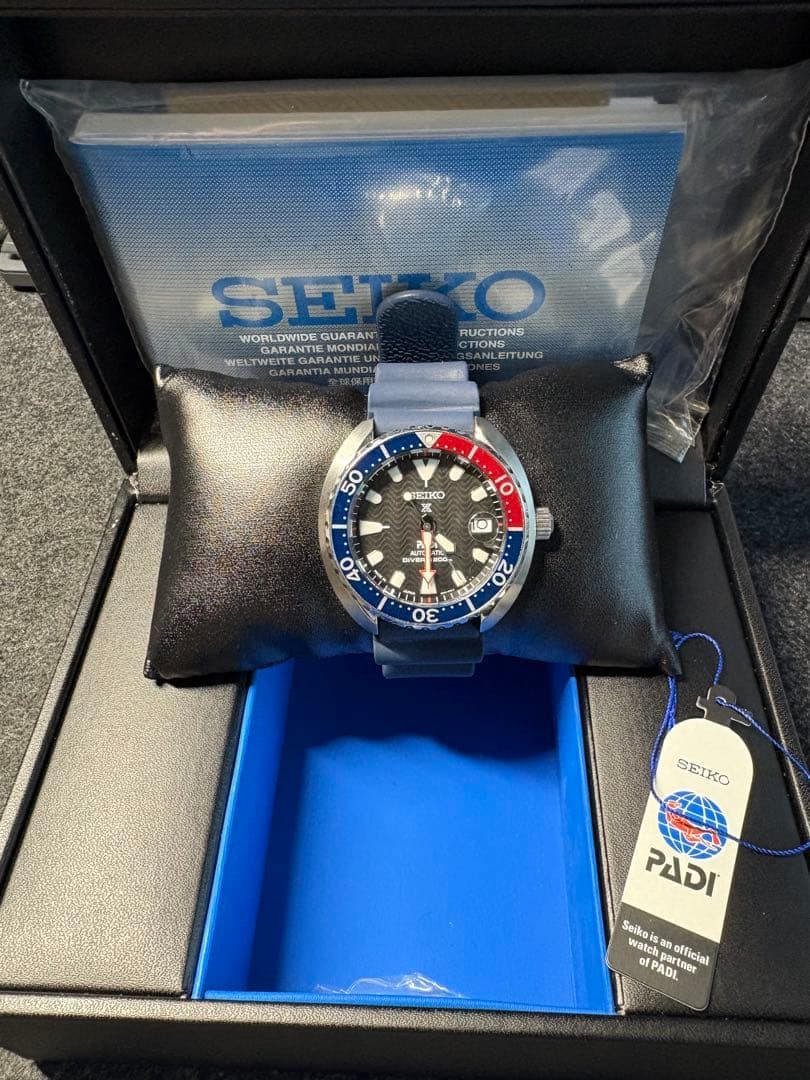 SEIKO Prospex PADI SRPC41J1 Automatic Blue Red Bezel Diver Watch