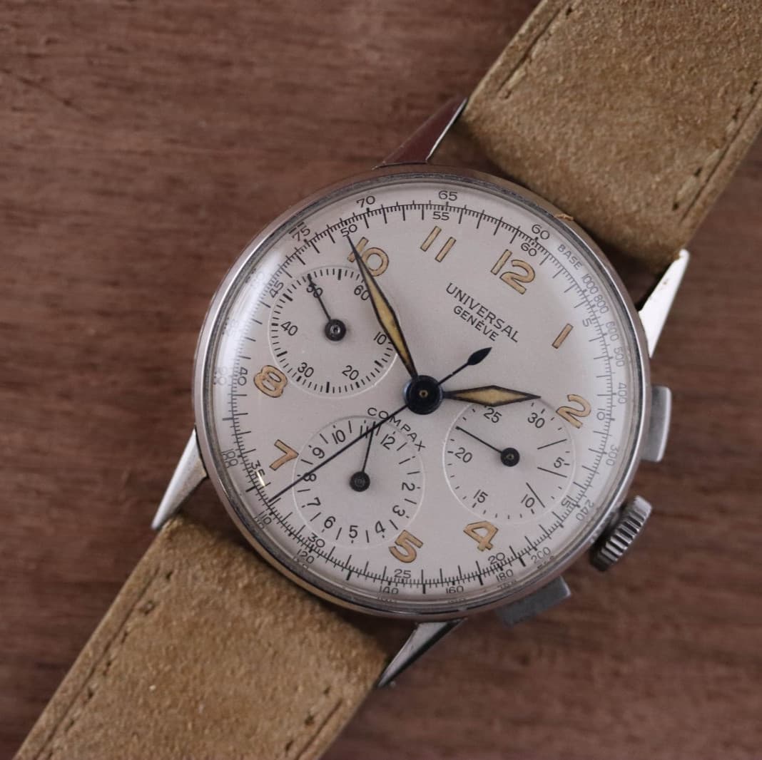 Universal Genève Compax 22449 Chronograph 35mm  Cal. 285 Original Condition