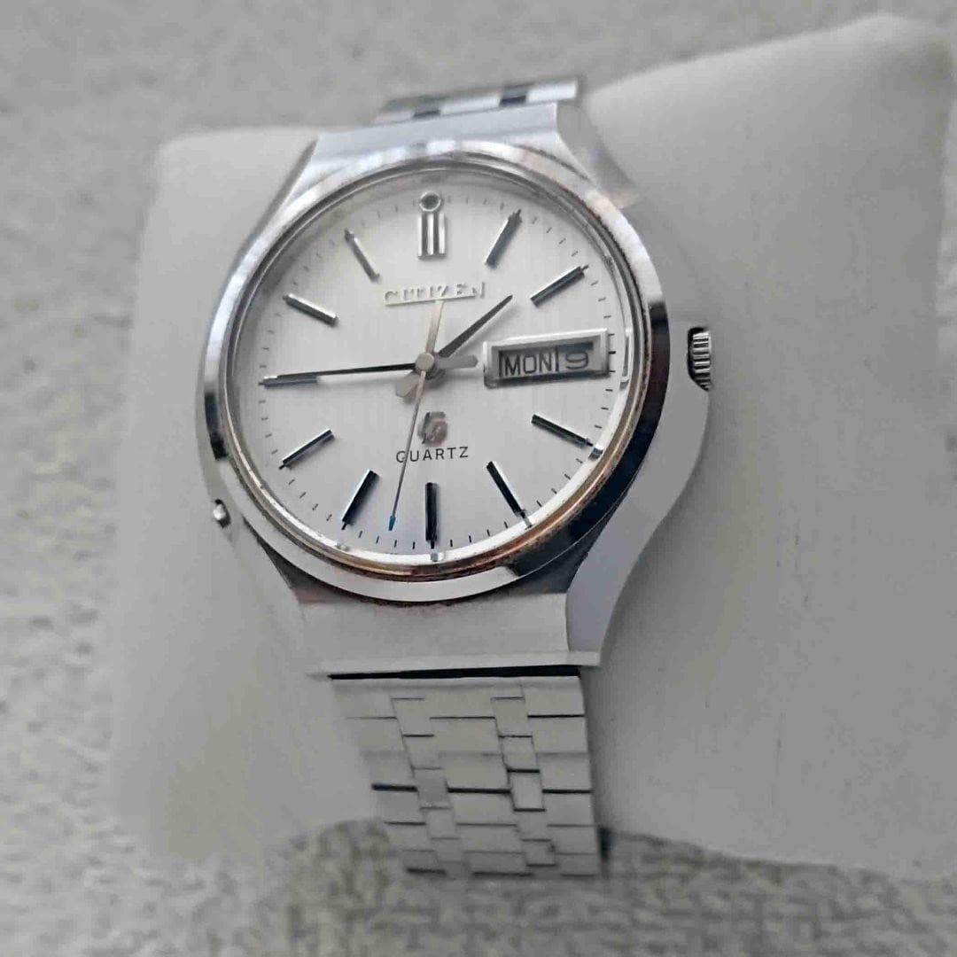 Citizen Quartz Watch Vintage 1974 Silver Stainless Classic