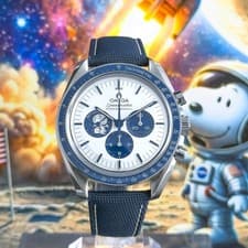 2025 Omega Speedmaster SILVER SNOOPY AWARD Full Set w/Strap AND Bracelet!!