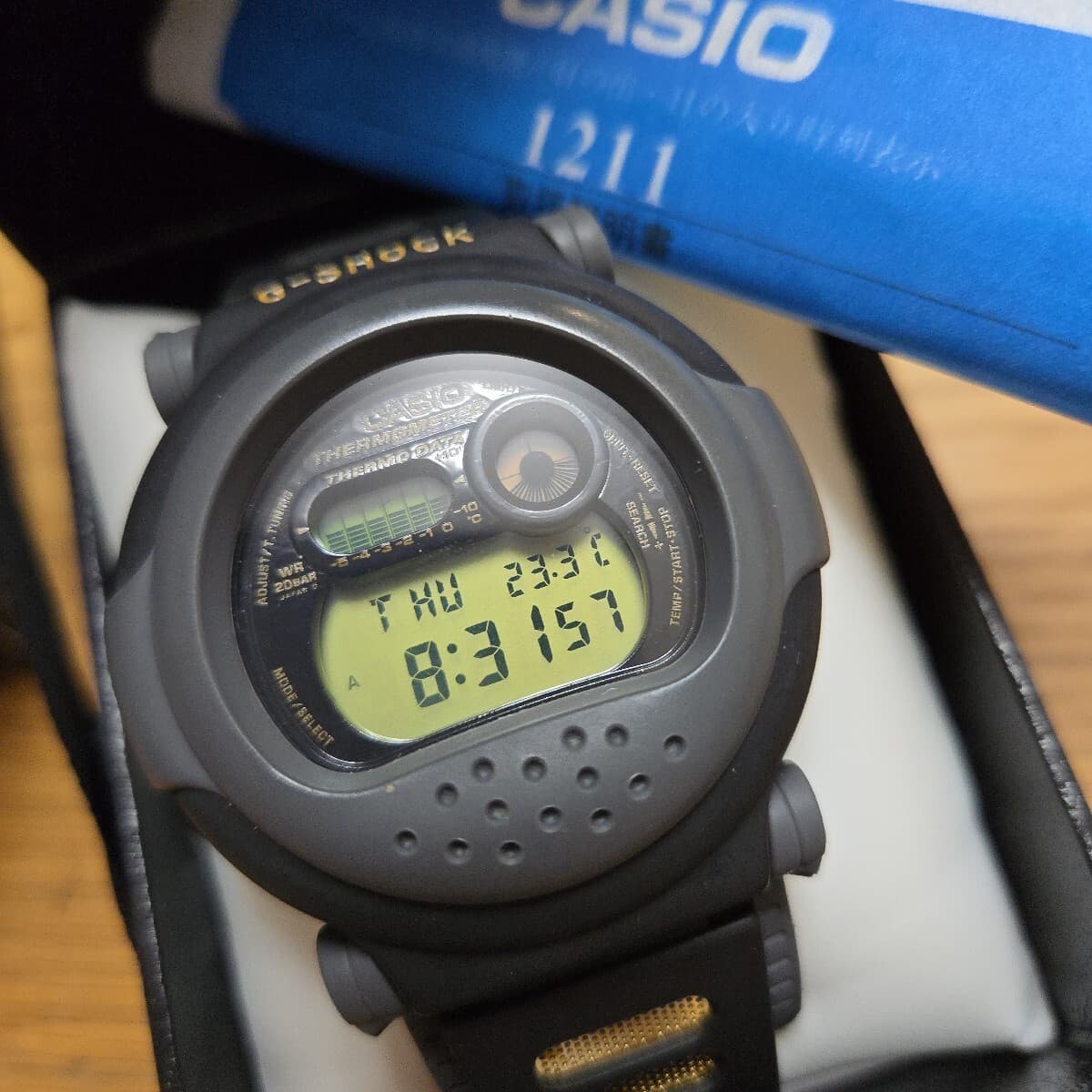 1994 release, , first generation black eye Jason, CASIO G-Shock DW-001J-1B,