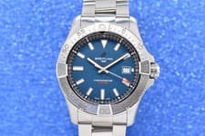 Breitling Avenger Automatic 42 Stainless Steel Blue Dial A17328 Full Set