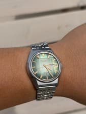 Vintage SEIKO LM 5606-7310 Green Gradient Dial Great Condition Faceted Crystal