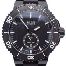 Oris Aquis Titanium Small Seconds Automatic Diver Watch Ref 01 wrist 24cm