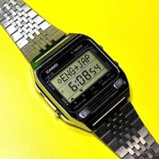 Very Rare CASIO T-1500 DATA BANK English-Japanese Initial Search Watch