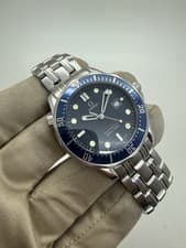Omega Seamaster Blue Wave Red Line Dial Quartz 41mm Steel Watch 2221.80 w/ Case