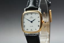 1998 Near MINT OMEGA De Ville 23mm 595.3111 Quartz White Roman Women's Vintage