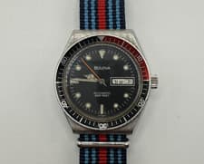 Vintage Rare Bulova 38 mm Divers 666 Meters Black Dial Automatic