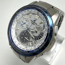 CASIO OCEANUS OCW-M700 Solar Chronograph Men's Watch White Blue Silver 40mm