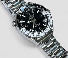 Omega Seamaster Planet Ocean 600M GMT Black White   215.30.44.22.01.001 Pre-Owne